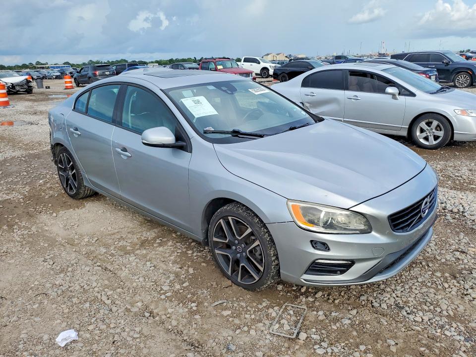 Продаж на аукціоні авто 2018 Volvo S60, vin: YV126MFL6J2450896, номер лоту: 58285056