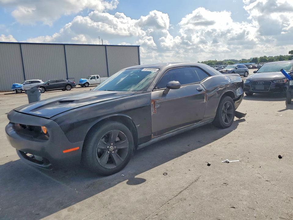 2018 Dodge Challenger მანქანა იყიდება აუქციონზე, vin: 2C3CDZAGXJH245374, აუქციონის ნომერი: 61899306