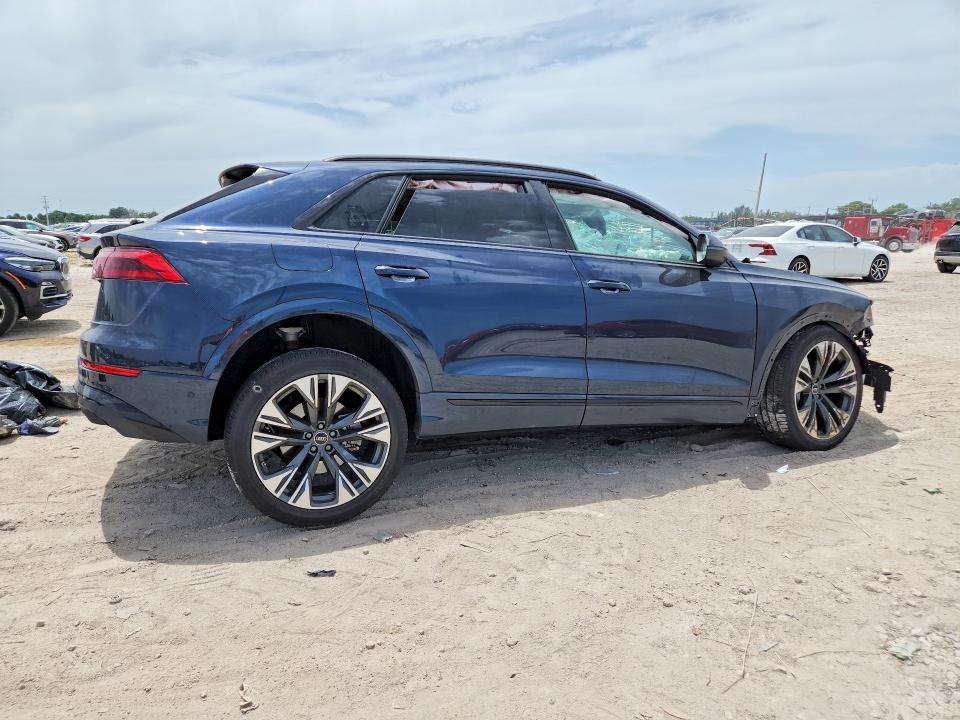 Продаж на аукціоні авто 2025 Audi Q8, vin: WA1EVBF10SD015459, номер лоту: 60897066