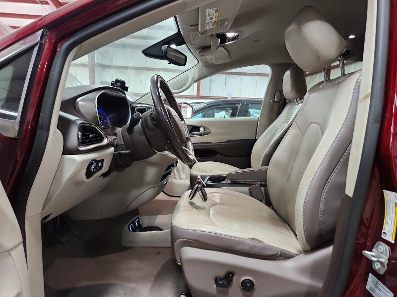 58594096 :رقم المزاد ، 2C4RC1BG7HR588009 vin ، 2017 Chrysler Pacifica مزاد بيع