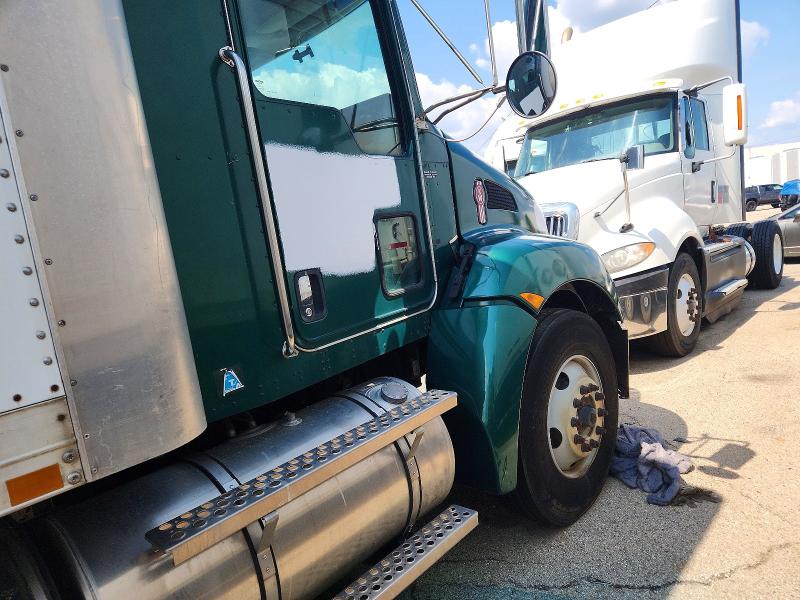 56713446 :رقم المزاد ، 2NKHHM7X9BM281600 vin ، 2011 Kenworth T370 مزاد بيع