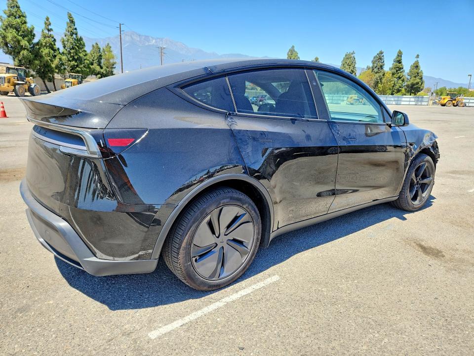 Продаж на аукціоні авто 2026 Tesla Model Y, vin: 7SAYGDED0TA425404, номер лоту: 61959476