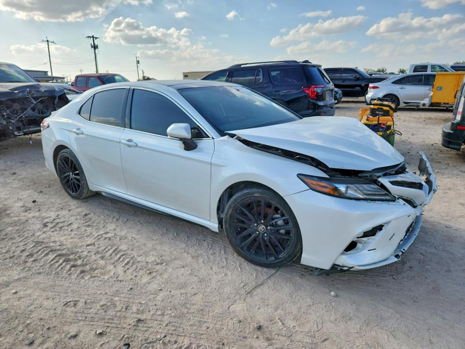 Продаж на аукціоні авто 2022 Toyota Camry, vin: 4T1K61AK9NU009367, номер лоту: 63028936