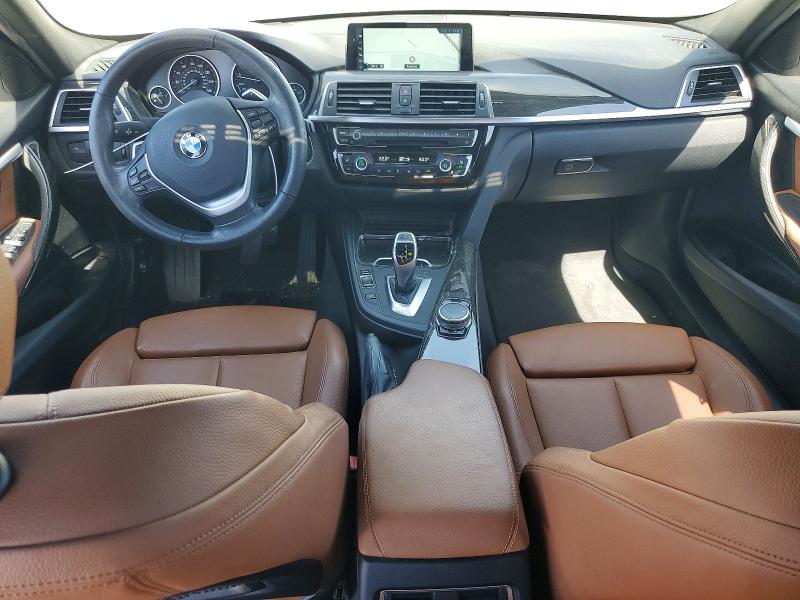 59543156 :رقم المزاد ، WBA8B9G55HNU49818 vin ، 2017 Bmw 330 مزاد بيع
