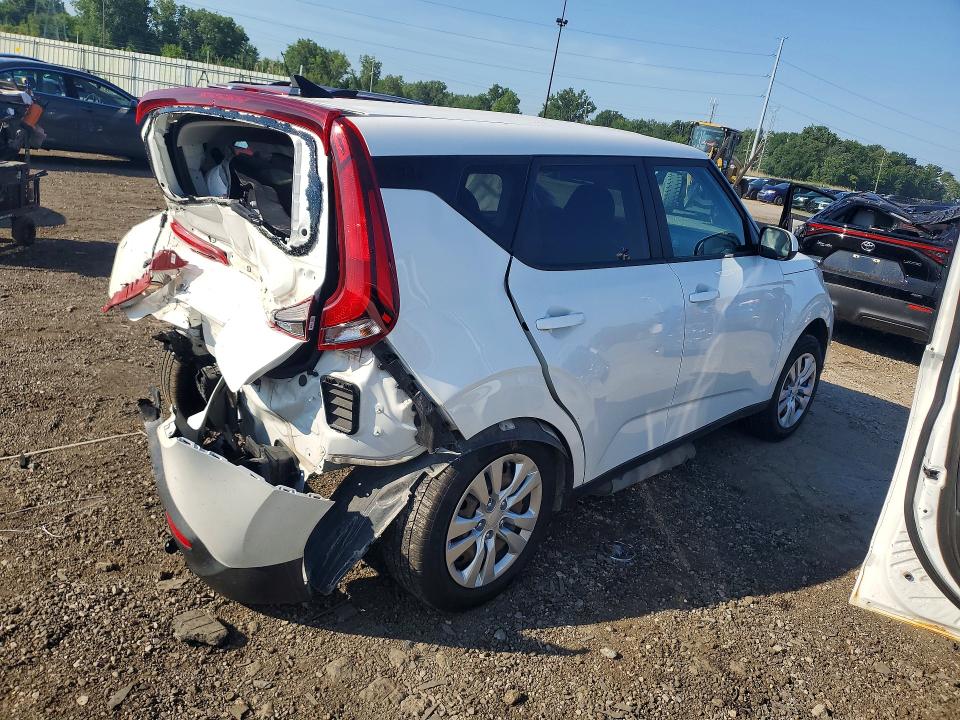 2021 Kia Soul მანქანა იყიდება აუქციონზე, vin: KNDJ23AU8M7136973, აუქციონის ნომერი: 60545826