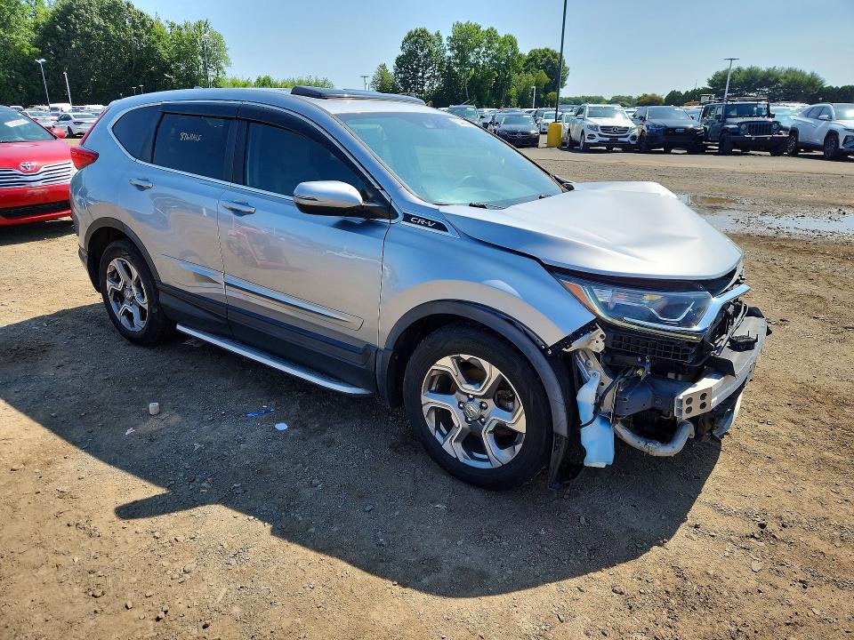 Продажа на аукционе авто 2018 Honda Cr-v, vin: 7FARW1H8XJE018518, номер лота: 62460086