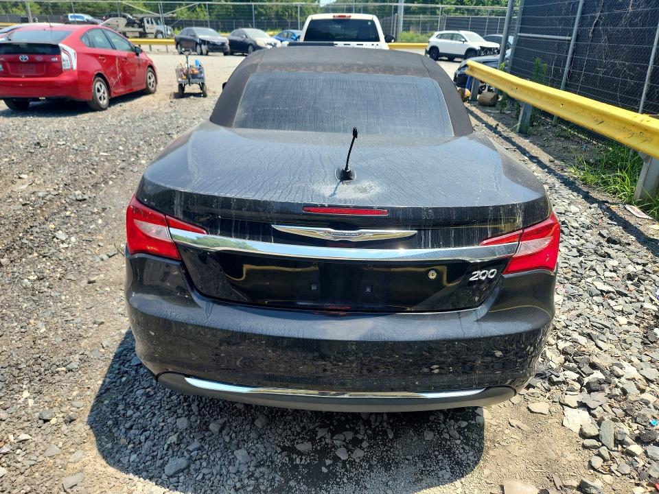 2012 Chrysler 200 მანქანა იყიდება აუქციონზე, vin: 1C3BCBEB1CN121668, აუქციონის ნომერი: 61036556