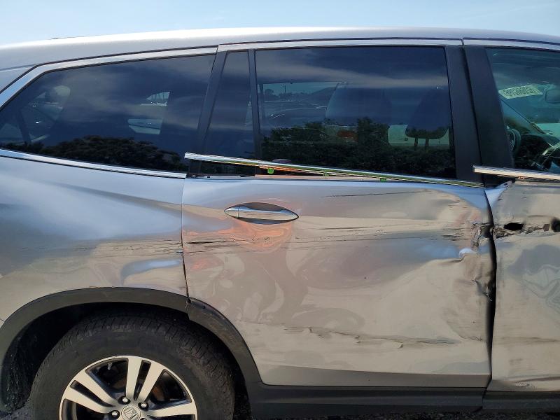 62666286 :رقم المزاد ، 5FNYF6H57HB049469 vin ، 2017 Honda Pilot مزاد بيع