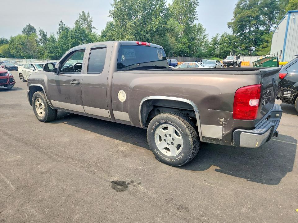 Продажа на аукционе авто 2007 Chevrolet Silverado, vin: 1GCEK19077E567893, номер лота: 62295996