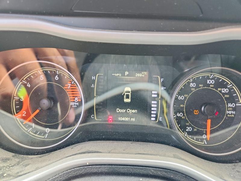 Продажа на аукционе авто 2018 Jeep Cherokee, vin: 1C4PJMLX5JD607498, номер лота: 59198246