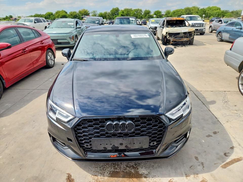 Продажа на аукционе авто 2017 Audi A3, vin: WAUAUGFF1H1026106, номер лота: 60700576