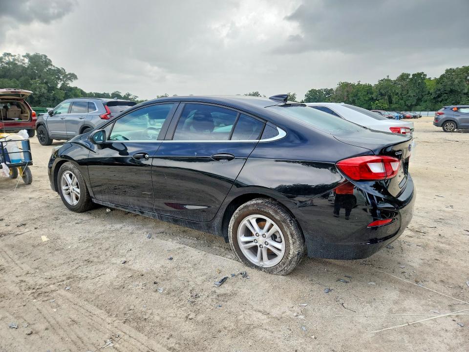 Продажа на аукционе авто 2018 Chevrolet Cruze, vin: 1G1BE5SMXJ7247258, номер лота: 61699116