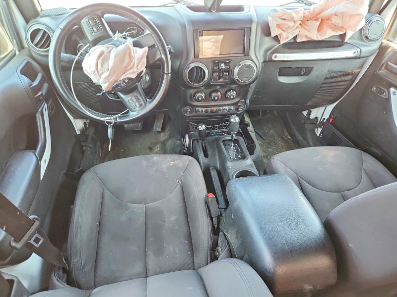 61643796 :رقم المزاد ، 1C4BJWDG4HL561196 vin ، 2017 Jeep Wrangler Unlimited مزاد بيع