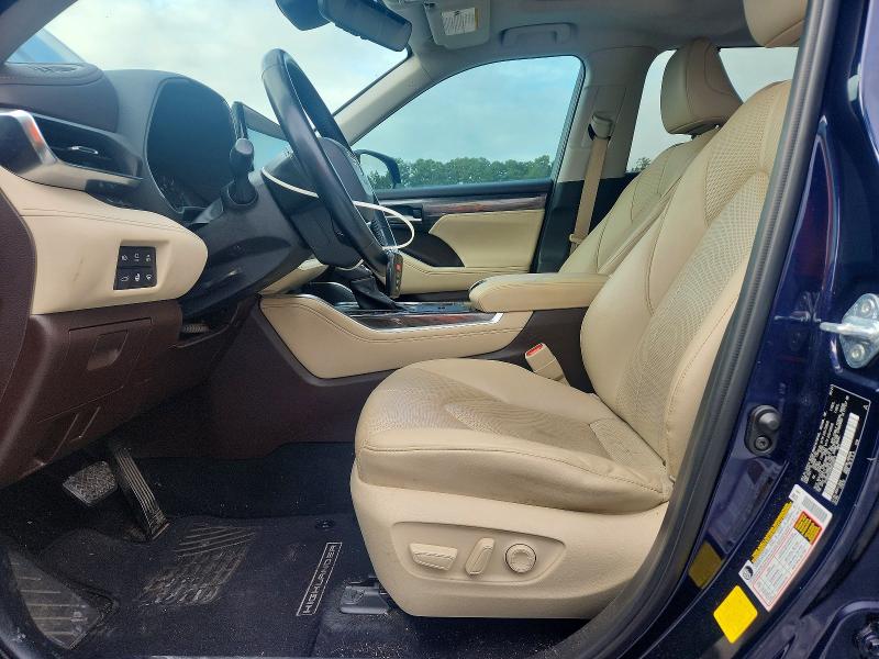 Продажа на аукционе авто 2021 Toyota Highlander, vin: 5TDDBRCH0MS528075, номер лота: 62017706