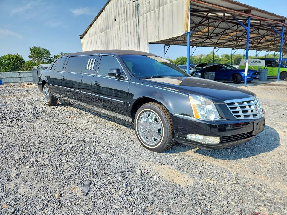 2007 Cadillac Professional Chassis მანქანა იყიდება აუქციონზე, vin: 1GEEH96Y87U550511, აუქციონის ნომერი: 62770276