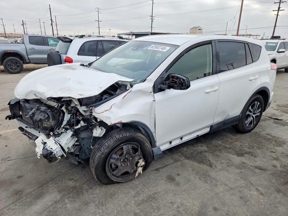 Продажа на аукционе авто 2018 Toyota Rav4, vin: JTMZFREV4JJ201703, номер лота: 62992746