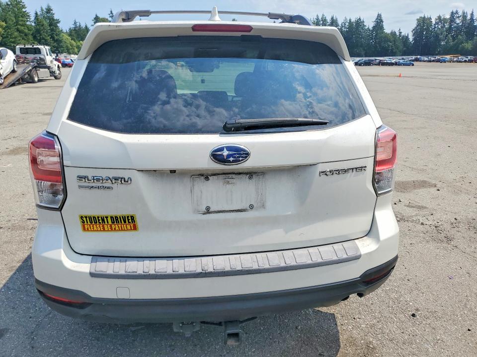 2018 Subaru Forester მანქანა იყიდება აუქციონზე, vin: JF2SJAECXJH424319, აუქციონის ნომერი: 62503406