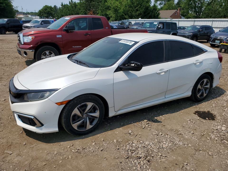 Продажа на аукционе авто 2019 Honda Civic Lx, vin: 19XFC2F68KE030415, номер лота: 61530076