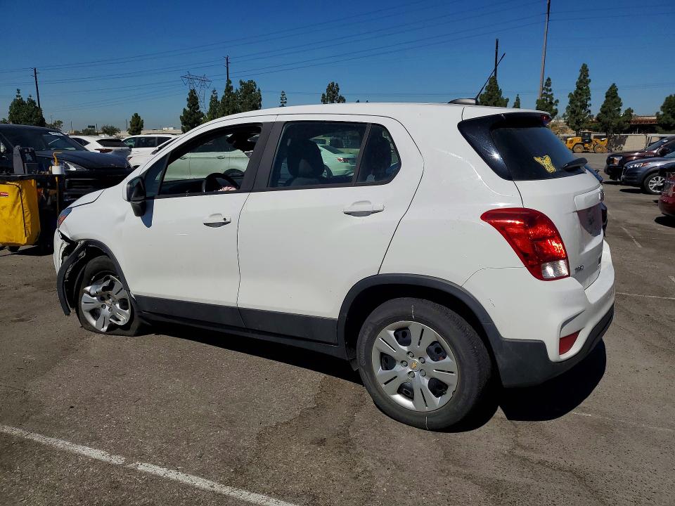 60130106 :رقم المزاد ، KL7CJKSB6JB608192 vin ، 2018 Chevrolet Trax مزاد بيع