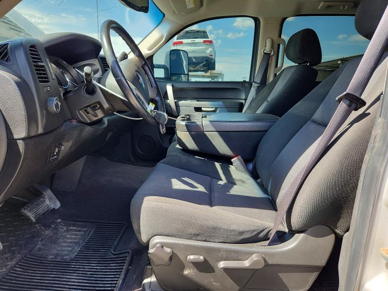 61765016 :رقم المزاد ، 1GT120CG0BF105421 vin ، 2011 Gmc Sierra مزاد بيع