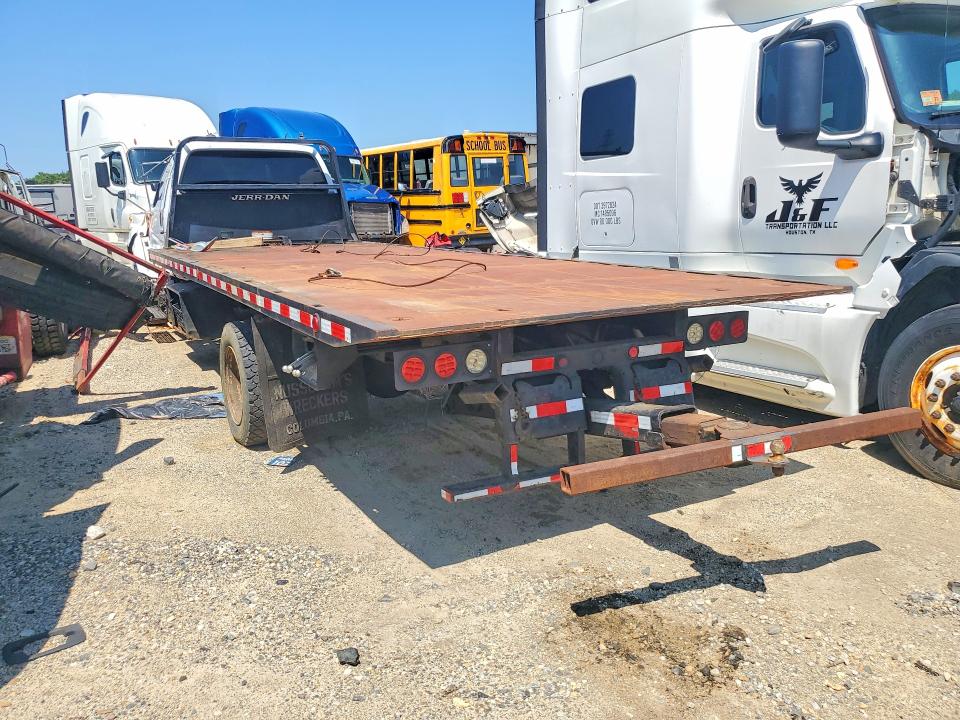 61033786 :رقم المزاد ، 3FRNF65F65V145887 vin ، 2005 Ford F650 مزاد بيع
