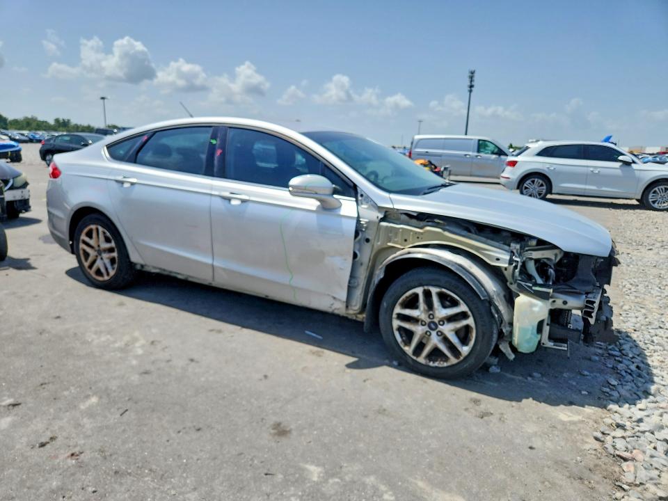 60572536 :رقم المزاد ، 3FA6P0H71GR375256 vin ، 2016 Ford Fusion مزاد بيع