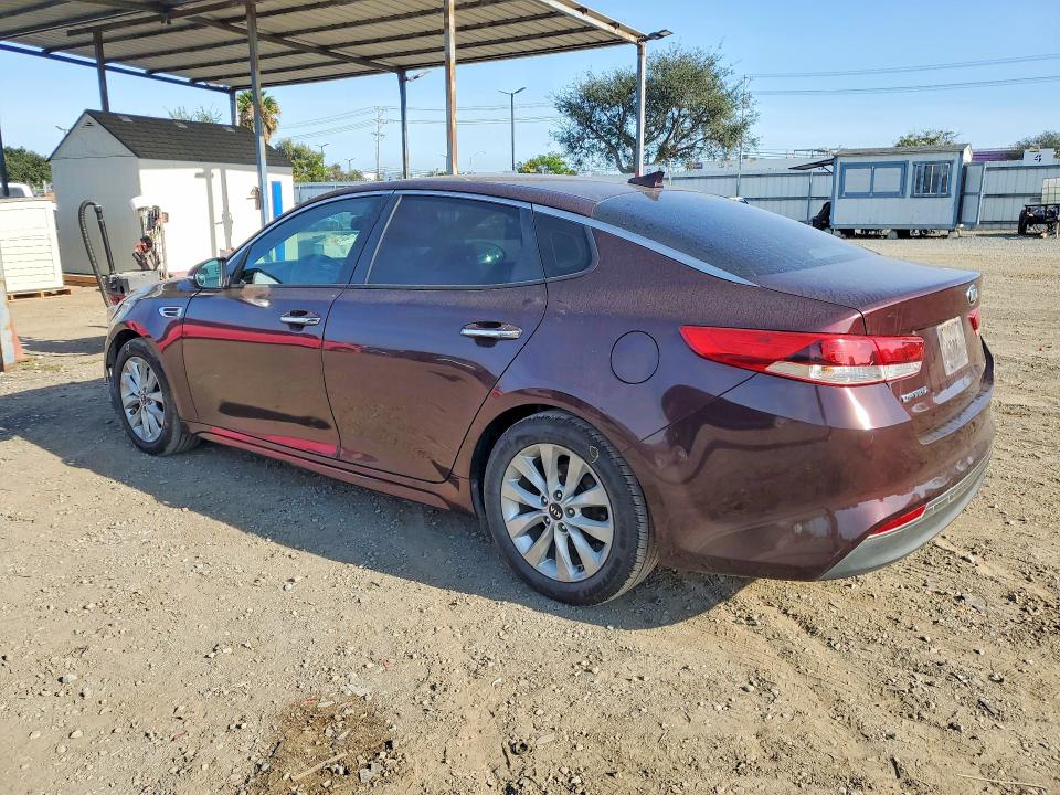 Aukcja sprzedaży 2017 Kia Optima, vin: 5XXGT4L3XHG141364, numer aukcji: 63020156