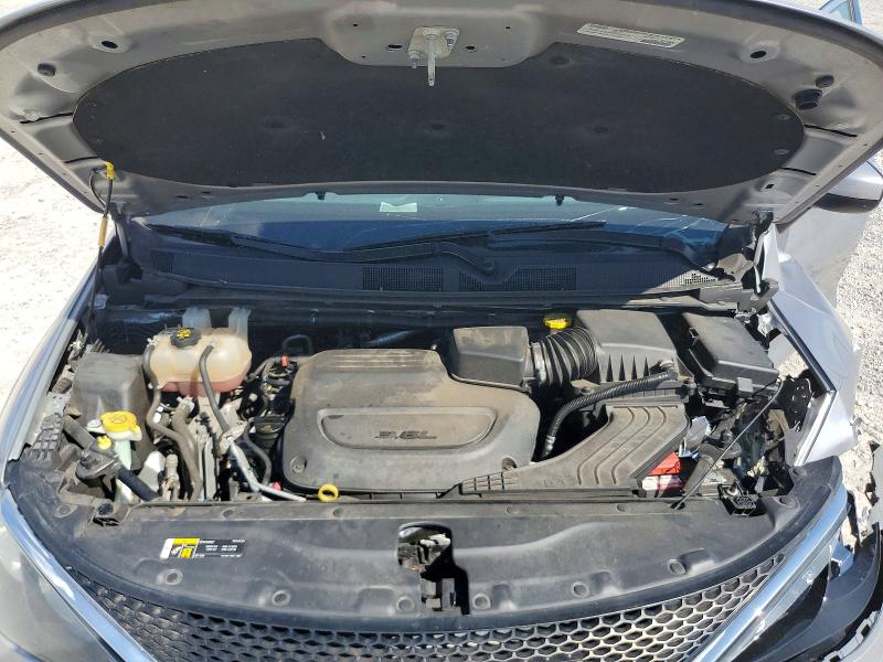 61428746 :رقم المزاد ، 2C4RC1DG0LR265698 vin ، 2020 Chrysler Voyager مزاد بيع