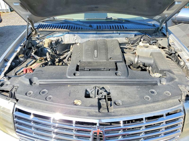 Продаж на аукціоні авто 2011 Lincoln Navigator, vin: 5LMJJ2J51BEJ06284, номер лоту: 61505046