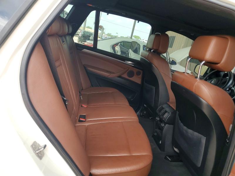 60607866 :رقم المزاد ، 5UXZV8C57DL426589 vin ، 2013 Bmw X5 مزاد بيع