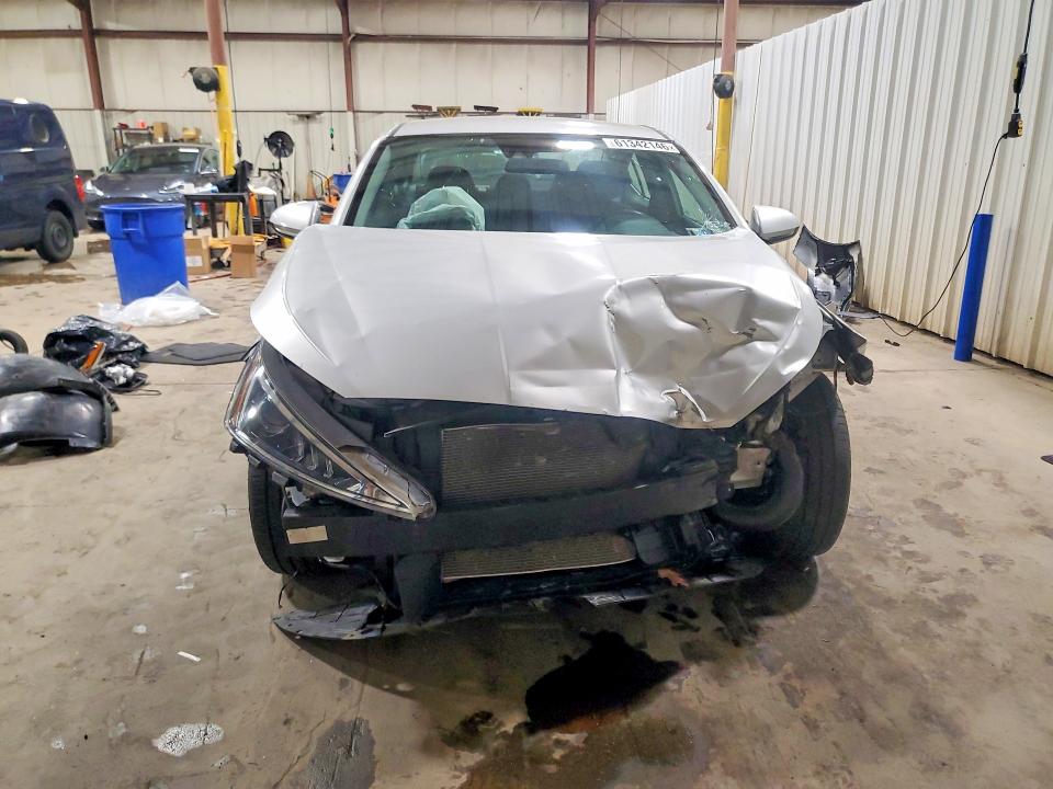 Продаж на аукціоні авто 2020 Hyundai Elantra, vin: 5NPD84LF5LH501510, номер лоту: 61342146