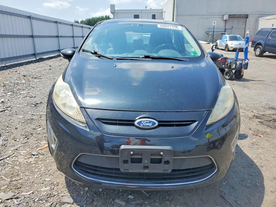 60021156 :رقم المزاد ، 3FADP4FJ2BM134471 vin ، 2011 Ford Fiesta مزاد بيع
