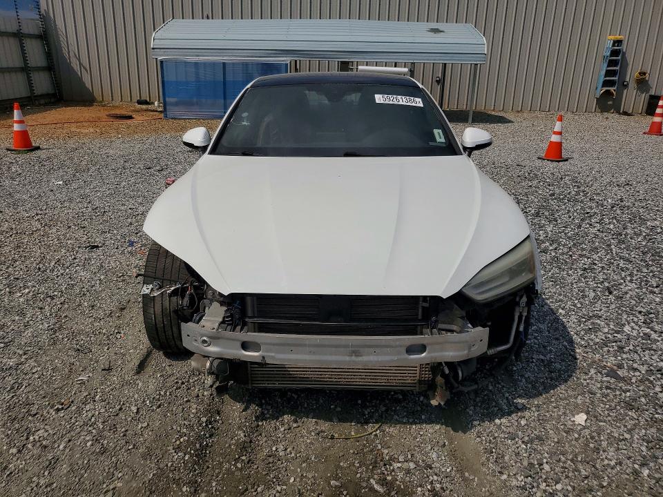 2018 Audi A5 მანქანა იყიდება აუქციონზე, vin: WAUNNAF52JA100559, აუქციონის ნომერი: 59261386