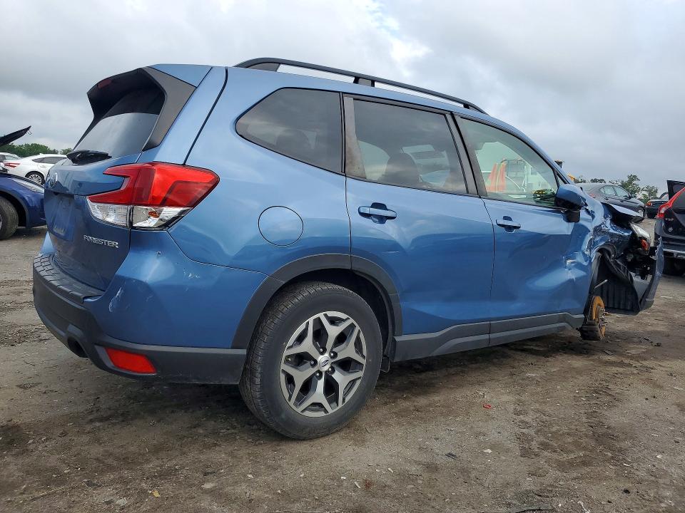 59352736 :رقم المزاد ، JF2SKAFC2MH435394 vin ، 2021 Subaru Forester مزاد بيع