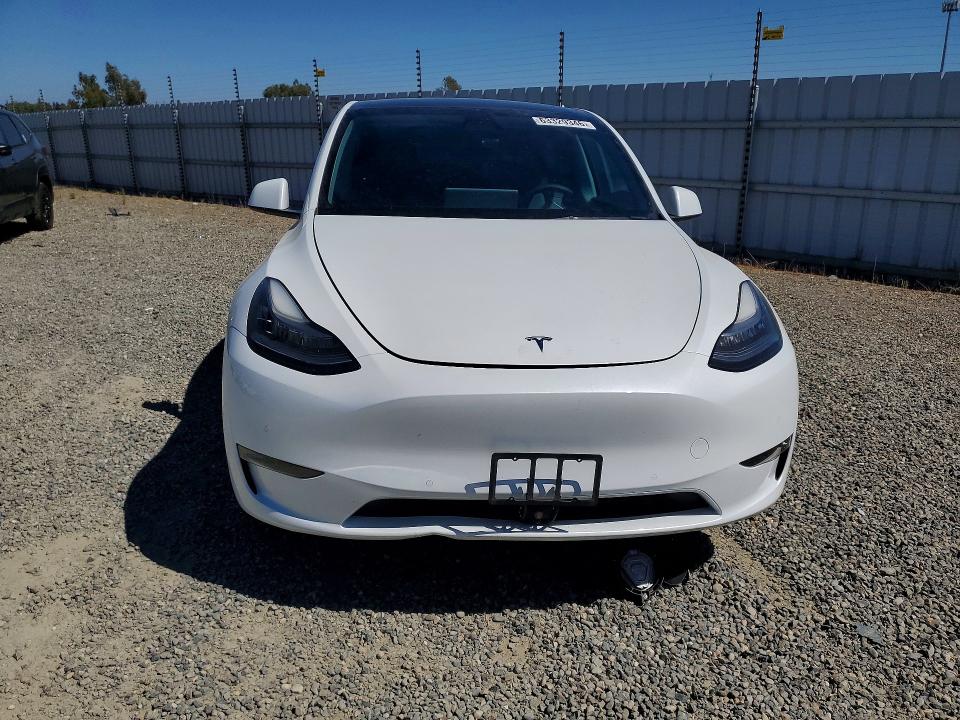 Продажа на аукционе авто 2021 Tesla Model Y, vin: 5YJYGDEE1MF301653, номер лота: 63329346