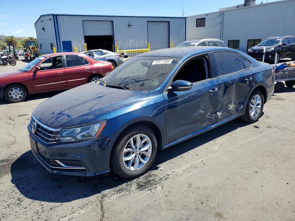 Aukcja sprzedaży 2018 Volkswagen Passat, vin: 1VWAA7A33JC008836, numer aukcji: 62617806