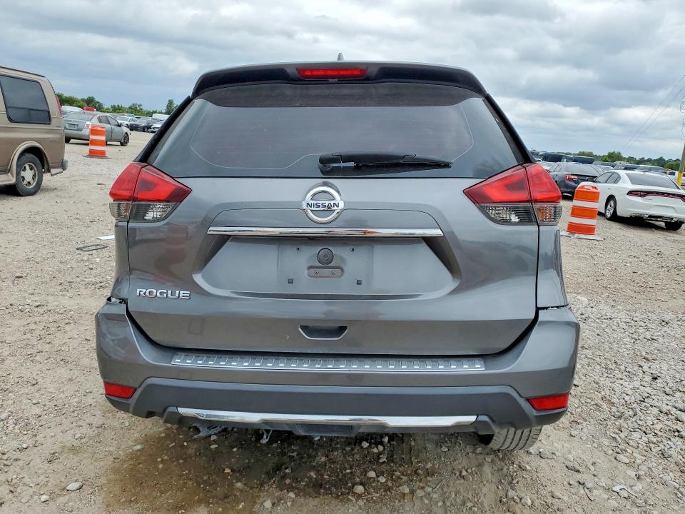 Продажа на аукционе авто 2017 Nissan Rogue, vin: KNMAT2MT0HP588738, номер лота: 55601336