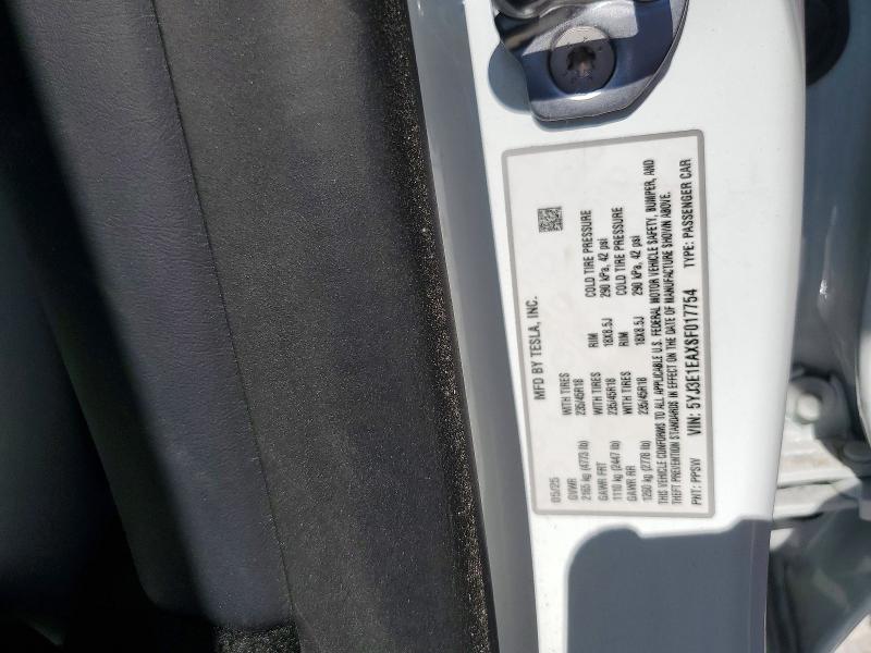 Продажа на аукционе авто 2025 Tesla Model 3, vin: 5YJ3E1EAXSF017754, номер лота: 61641916