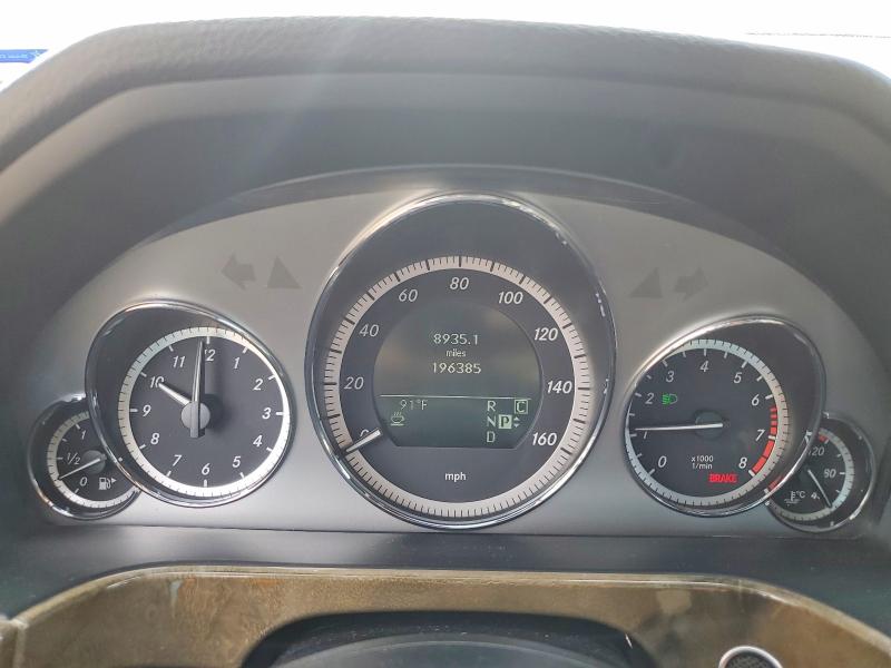 61137436 :رقم المزاد ، WDDHF8HB7AA085801 vin ، 2010 Mercedes-benz E مزاد بيع