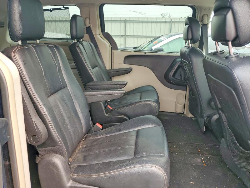 61329816 :رقم المزاد ، 2C4RC1BG6GR175075 vin ، 2016 Chrysler Town & Country مزاد بيع