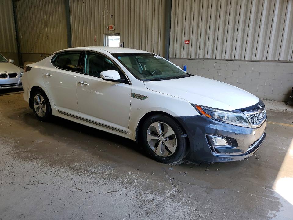 62953796 :رقم المزاد ، KNAGM4AD5F5077239 vin ، 2015 Kia Optima مزاد بيع