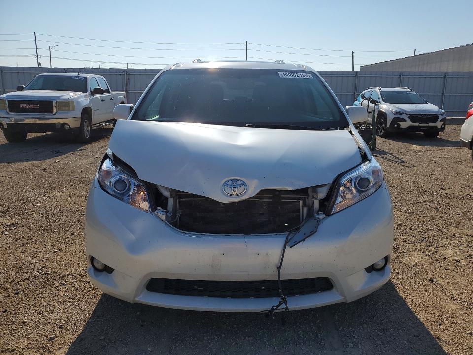 Aukcja sprzedaży 2016 Toyota Sienna, vin: 5TDDK3DC8GS131010, numer aukcji: 60002186