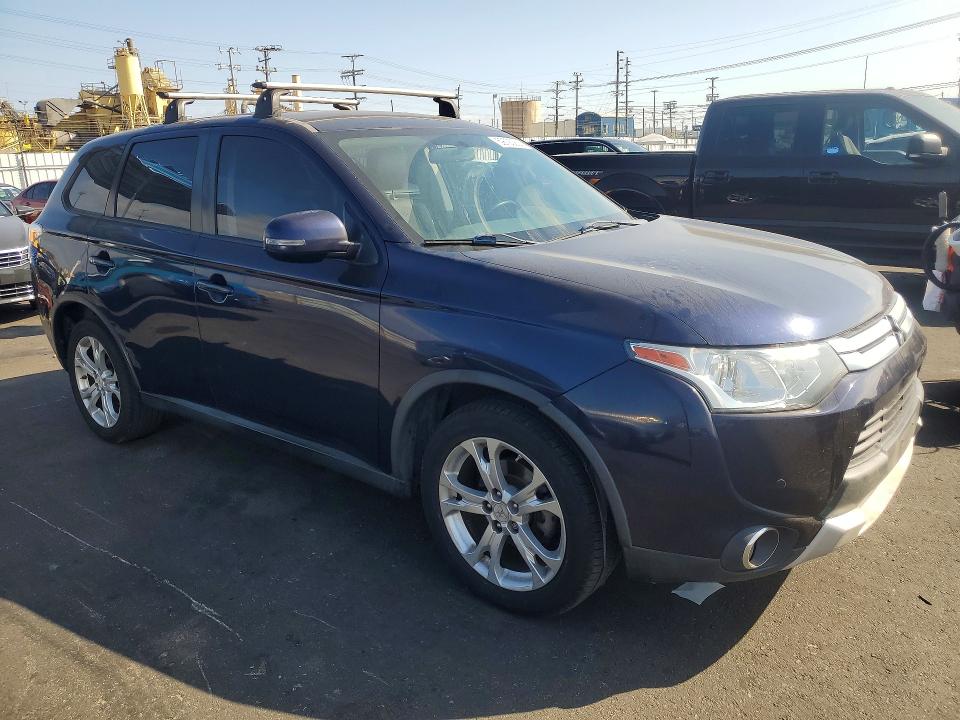 59720926 :رقم المزاد ، JA4AD3A31FZ006469 vin ، 2015 Mitsubishi Outlander مزاد بيع