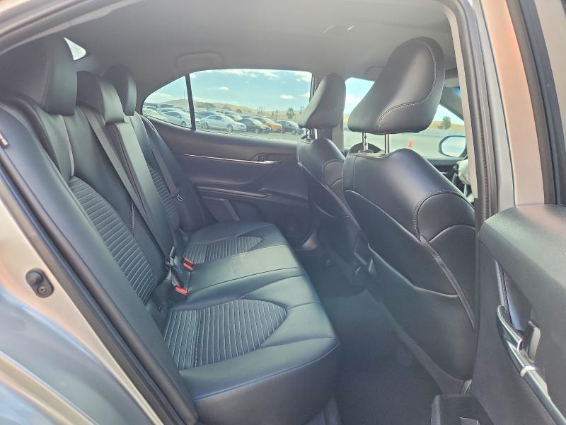 62236986 :رقم المزاد ، 4T1G11AK1LU967047 vin ، 2020 Toyota Camry مزاد بيع