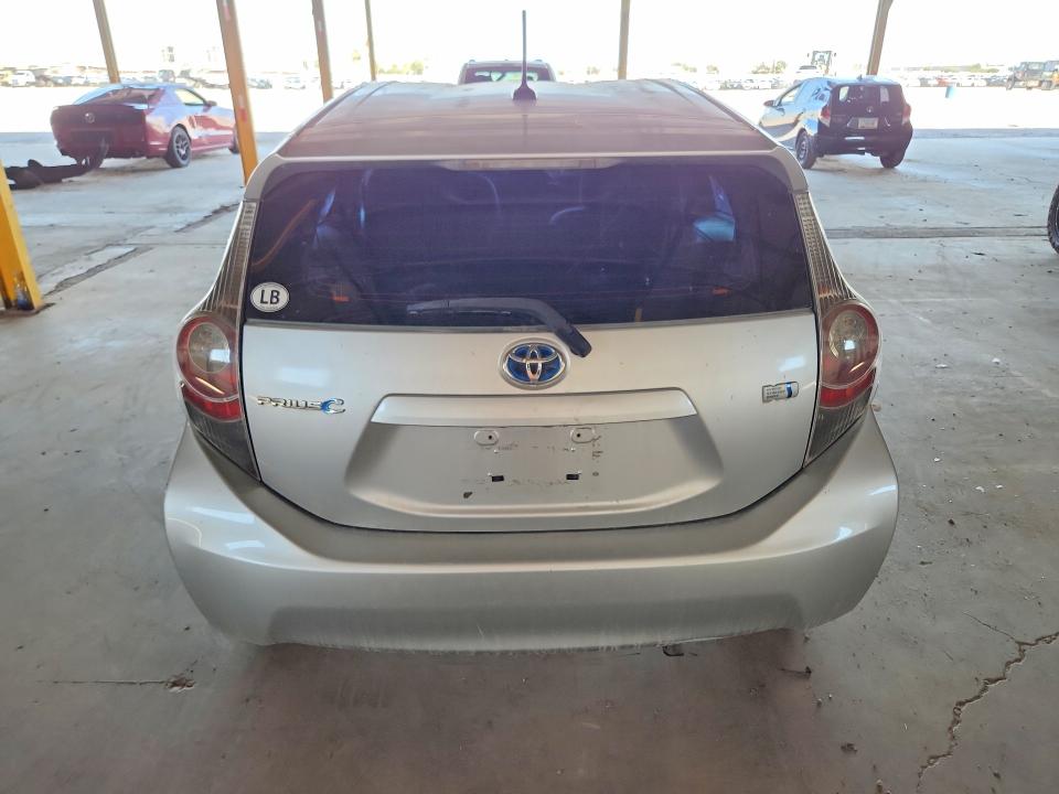 61321536 :رقم المزاد ، JTDKDTB3XE1558896 vin ، 2014 Toyota Prius C مزاد بيع