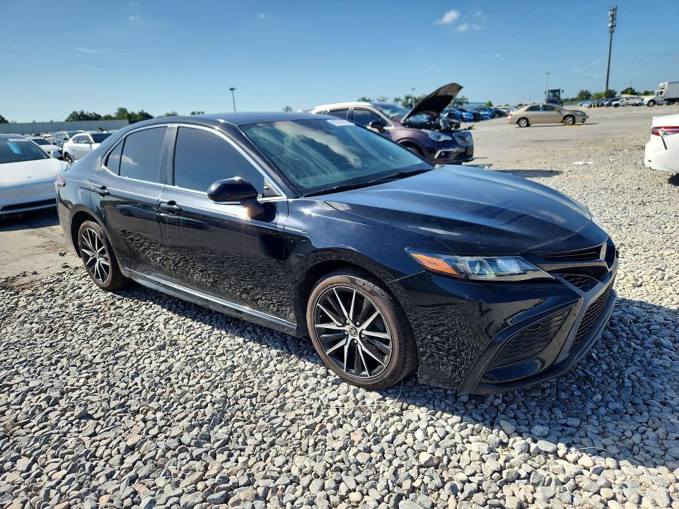 Продаж на аукціоні авто 2022 Toyota Camry, vin: 4T1G11AK4NU630472, номер лоту: 62379616