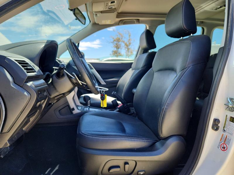 62106066 :رقم المزاد ، JF2SJGMC6EH535279 vin ، 2014 Subaru Forester مزاد بيع