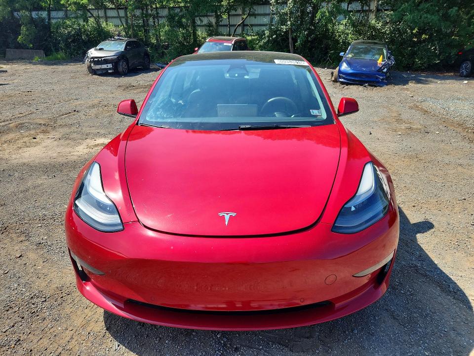 60953616 :رقم المزاد ، 5YJ3E1EA5NF187783 vin ، 2022 Tesla Model 3 مزاد بيع