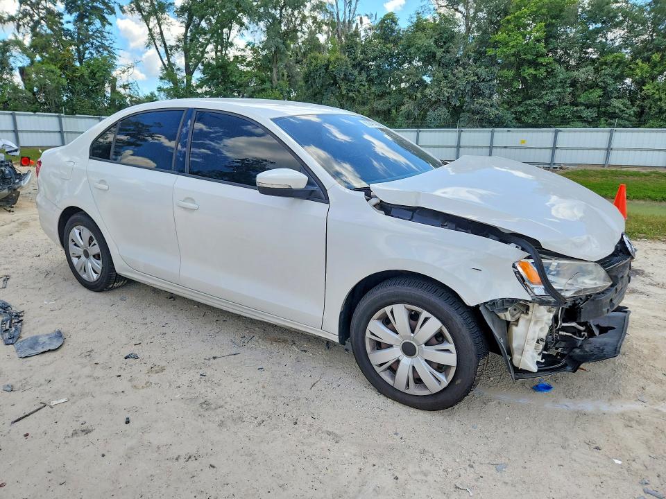 60246796 :رقم المزاد ، 3VWDX7AJ2CM387971 vin ، 2012 Volkswagen Jetta مزاد بيع