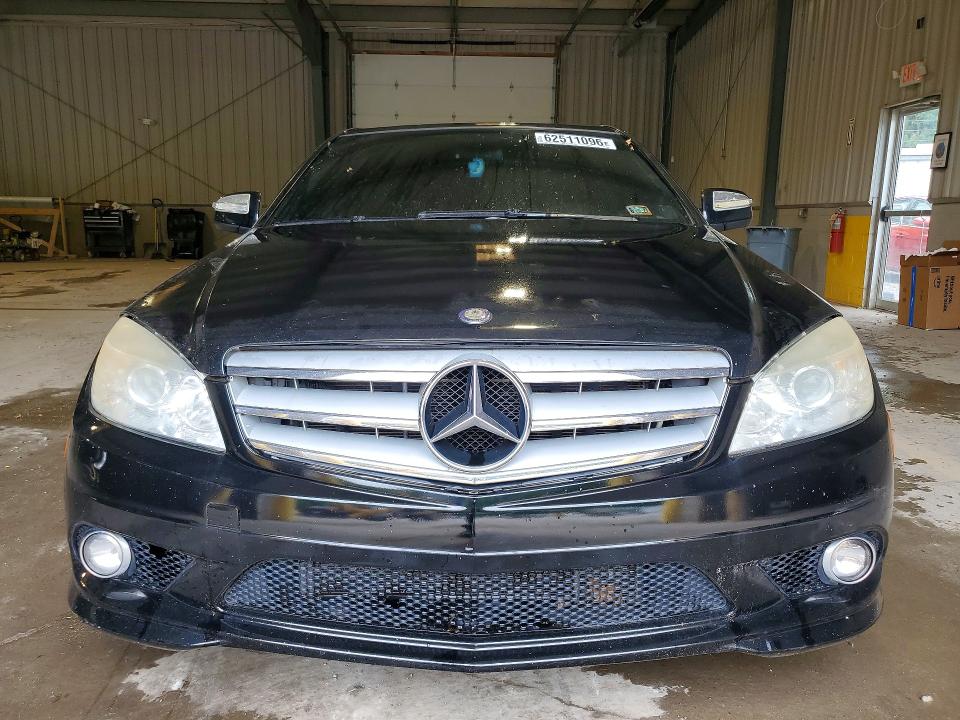 62511096 :رقم المزاد ، WDDGF81X18F135431 vin ، 2008 Mercedes-benz C مزاد بيع